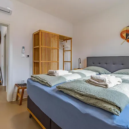 Cozy In With Kitchen Holiday home